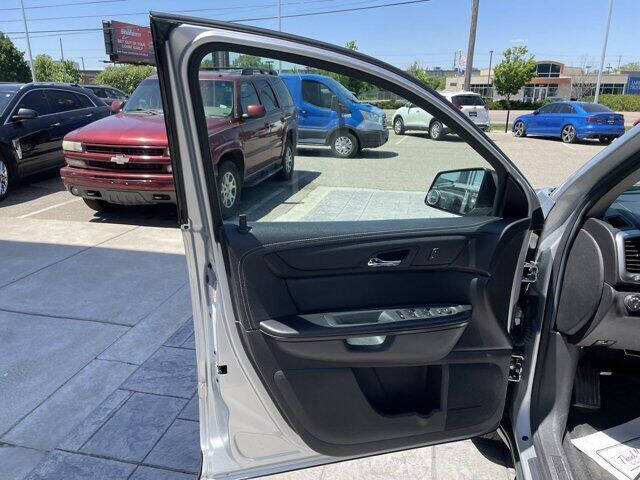 2015 GMC Acadia SLE-2