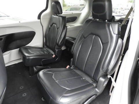 2019 Chrysler Pacifica Touring L