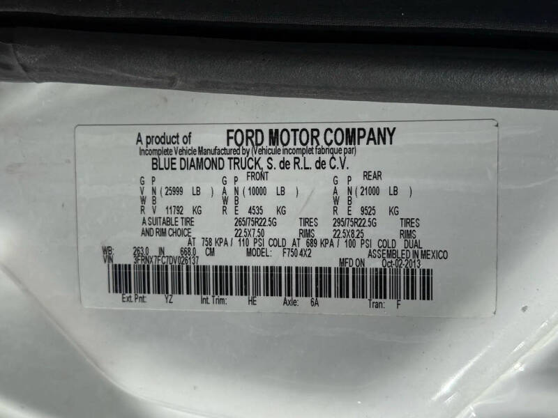 2013 Ford F-750 Super Duty