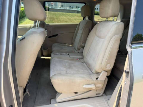 2012 Nissan Quest 3.5 S