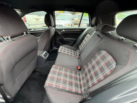 2015 Volkswagen Golf GTI Autobahn