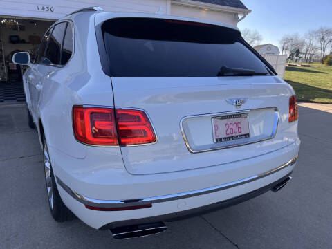 2017 Bentley Bentayga W12 First Edition