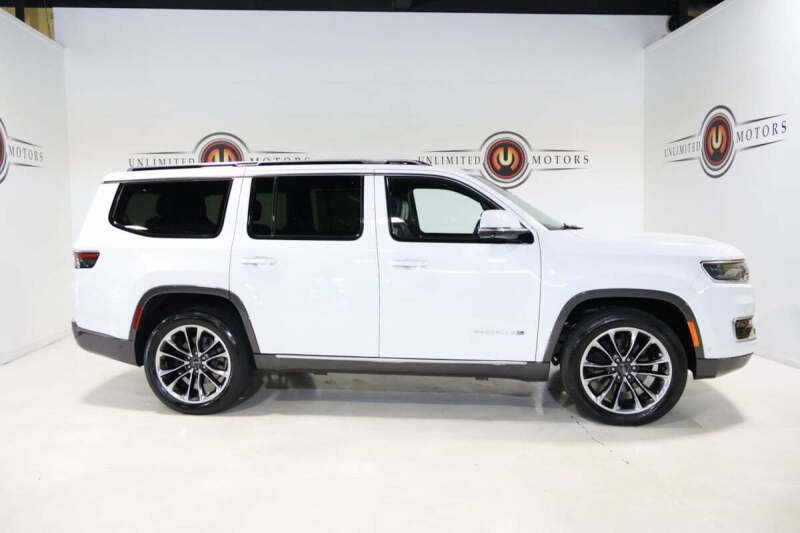 2022 Jeep Wagoneer Series III