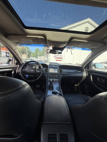 2012 Ford Taurus Limited
