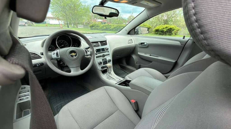 2012 Chevrolet Malibu LS