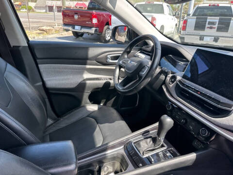 2022 Jeep Compass Latitude Lux