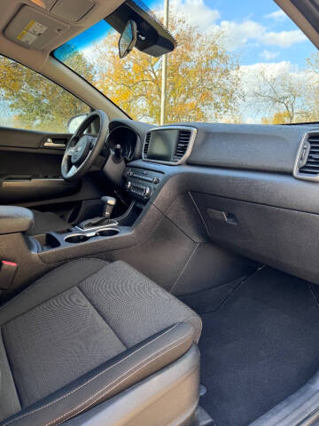 2022 Kia Sportage LX