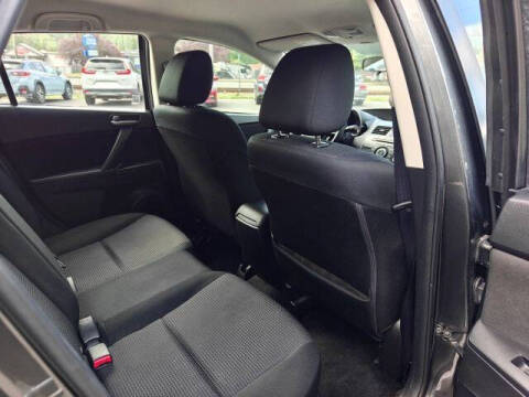 2012 Mazda MAZDA3 i Touring