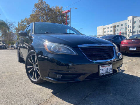 2013 Chrysler 200 for sale at Galaxy of Cars in North Hills CA