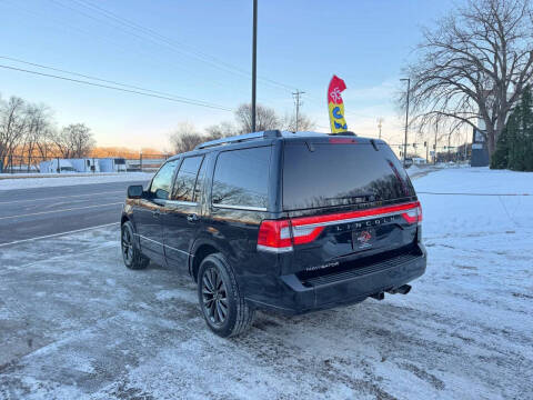 2017 Lincoln Navigator Select