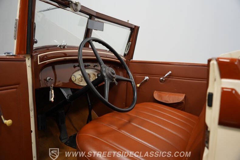1932 Chrysler Cirrus