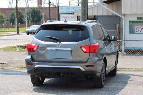 2020 Nissan Pathfinder Platinum