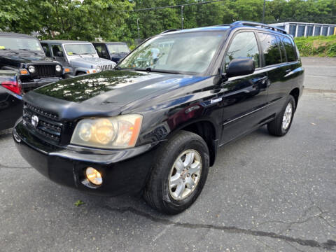 2003 Toyota Highlander for sale at MX Motors LLC in Ashland MA