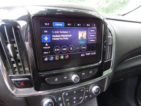2020 Chevrolet Traverse LT Cloth