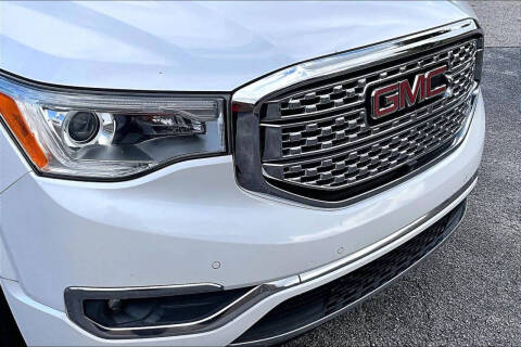 2017 GMC Acadia Denali