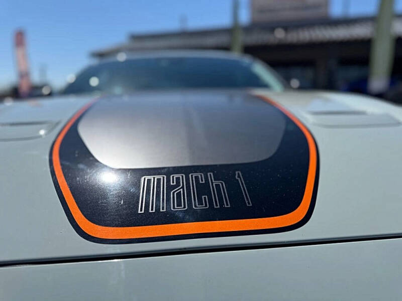 2022 Ford Mustang Mach 1