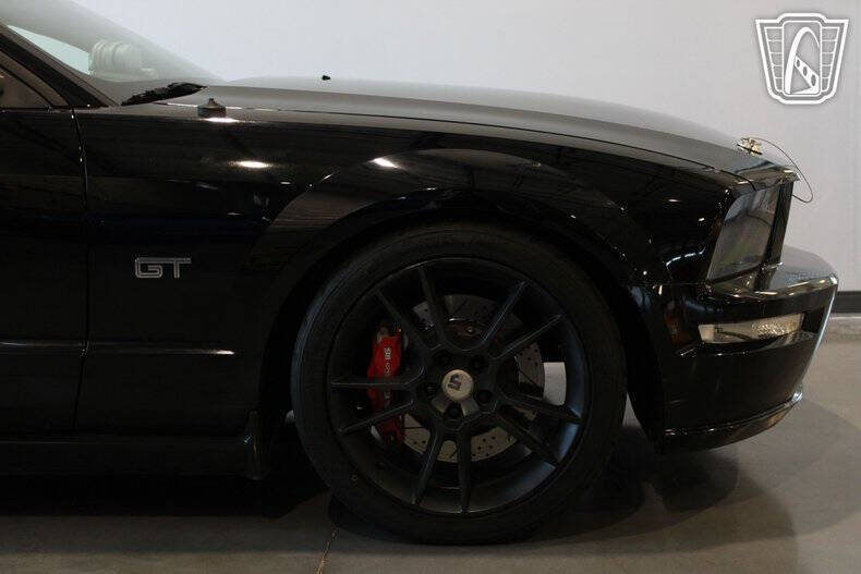 2005 Ford Mustang
