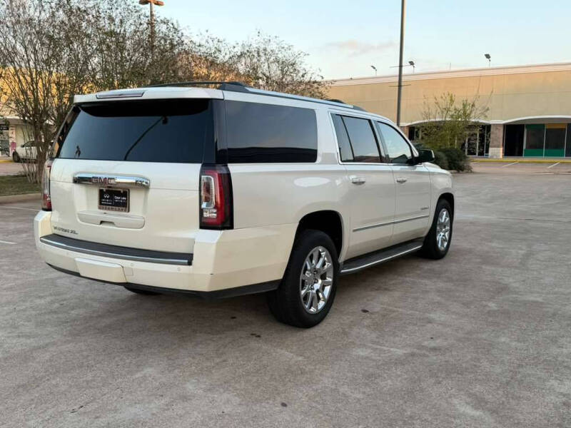 2015 GMC Yukon XL Denali