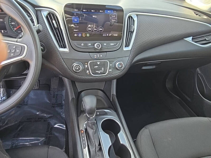 2023 Chevrolet Malibu LS