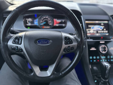 2015 Ford Taurus SHO