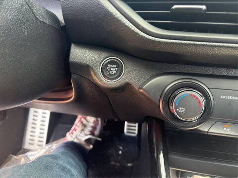 2020 Kia Forte GT Line