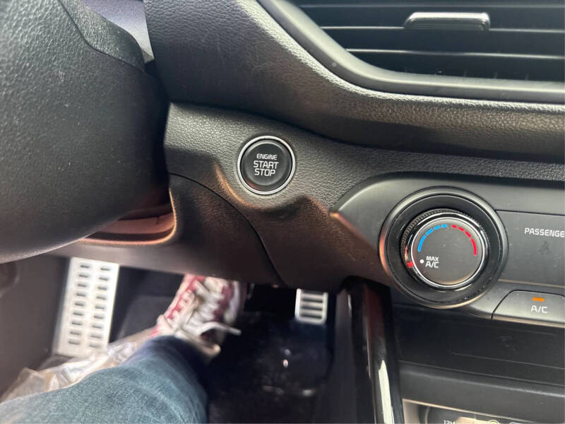 2020 Kia Forte GT Line