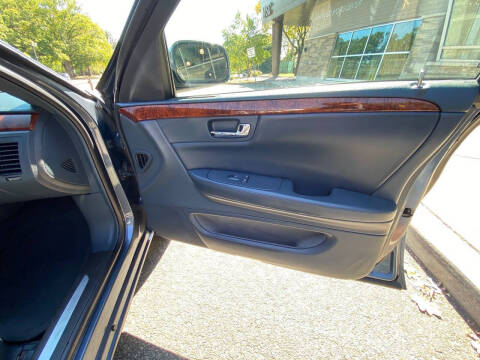 2011 Cadillac DTS Pro Coachbuilder Limo