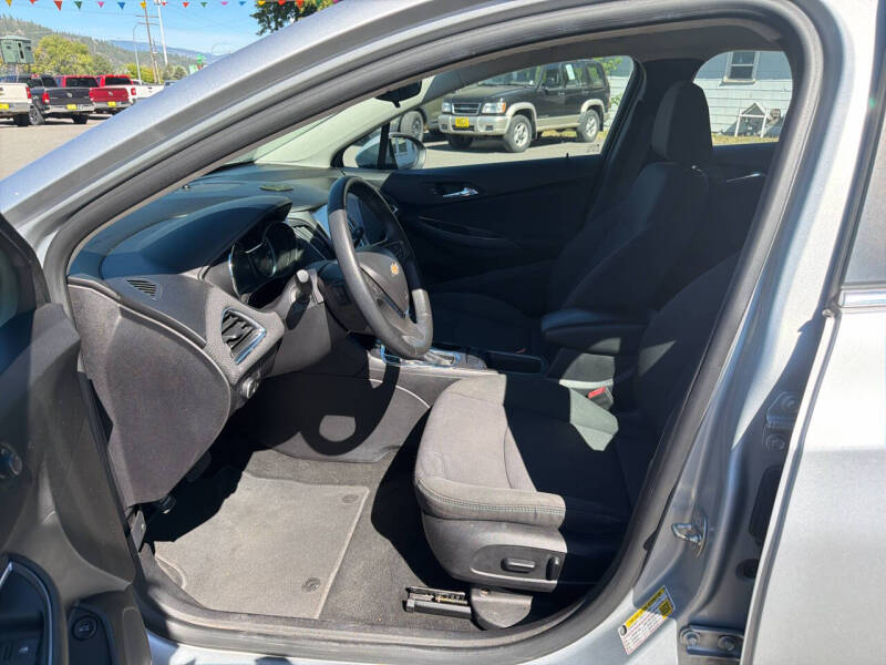 2017 Chevrolet Cruze LT Auto
