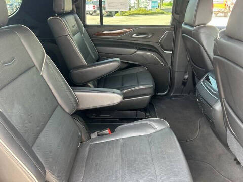 2021 Cadillac Escalade ESV Premium Luxury