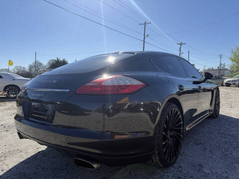 2011 Porsche Panamera 4