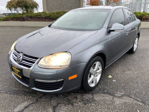 2009 Volkswagen Jetta for sale at Bright Star Motors in Tacoma WA