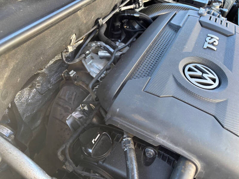 2017 Volkswagen Golf GTI SE