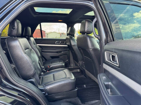 2017 Ford Explorer XLT