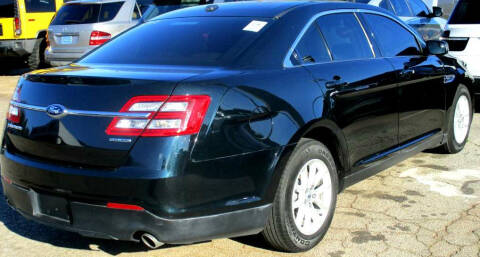 2014 Ford Taurus SE