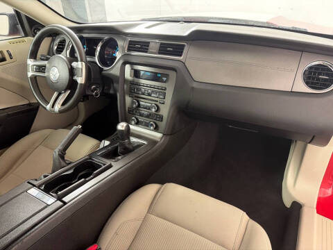2010 Ford Mustang