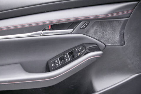 2025 Mazda Mazda3 Sedan 2.5 S Carbon Edition