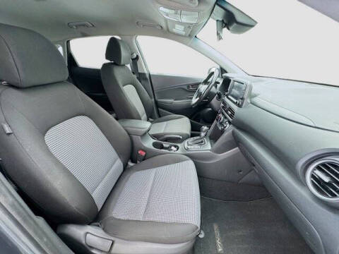 2020 Hyundai Kona SEL