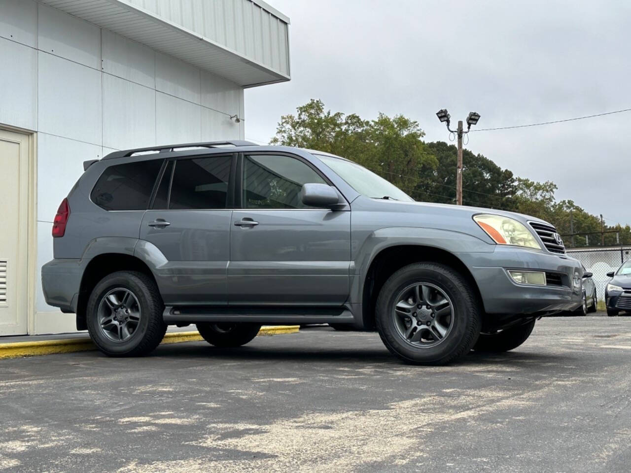 2005 Lexus GX 470 for sale at Prompt Luxury Cars LLC in Austell, GA