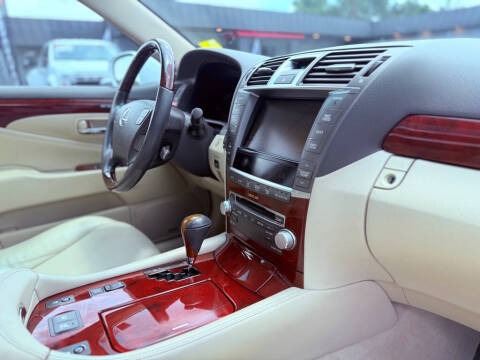 2010 Lexus LS 460