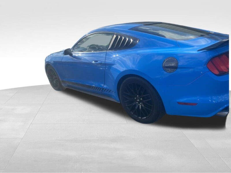 2017 Ford Mustang EcoBoost