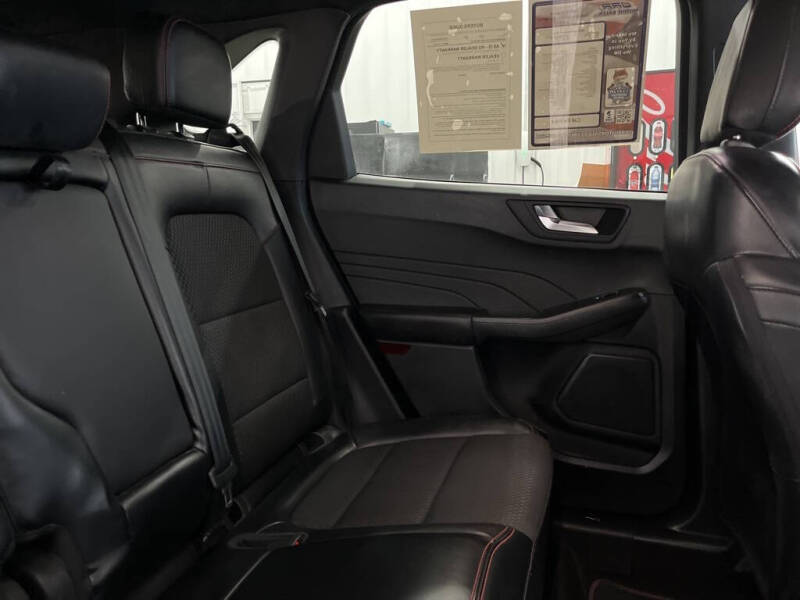 2023 Ford Escape ST-Line