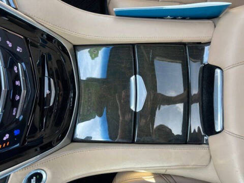 2019 Cadillac Escalade Platinum