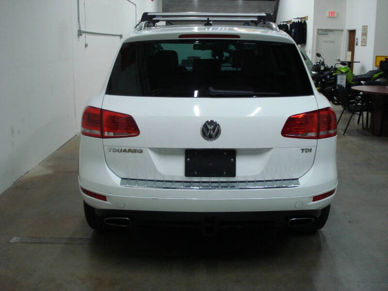 2013 Volkswagen Touareg TDI Sport