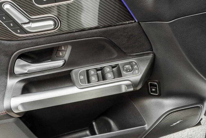 2023 Mercedes-Benz GLB AMG GLB 35