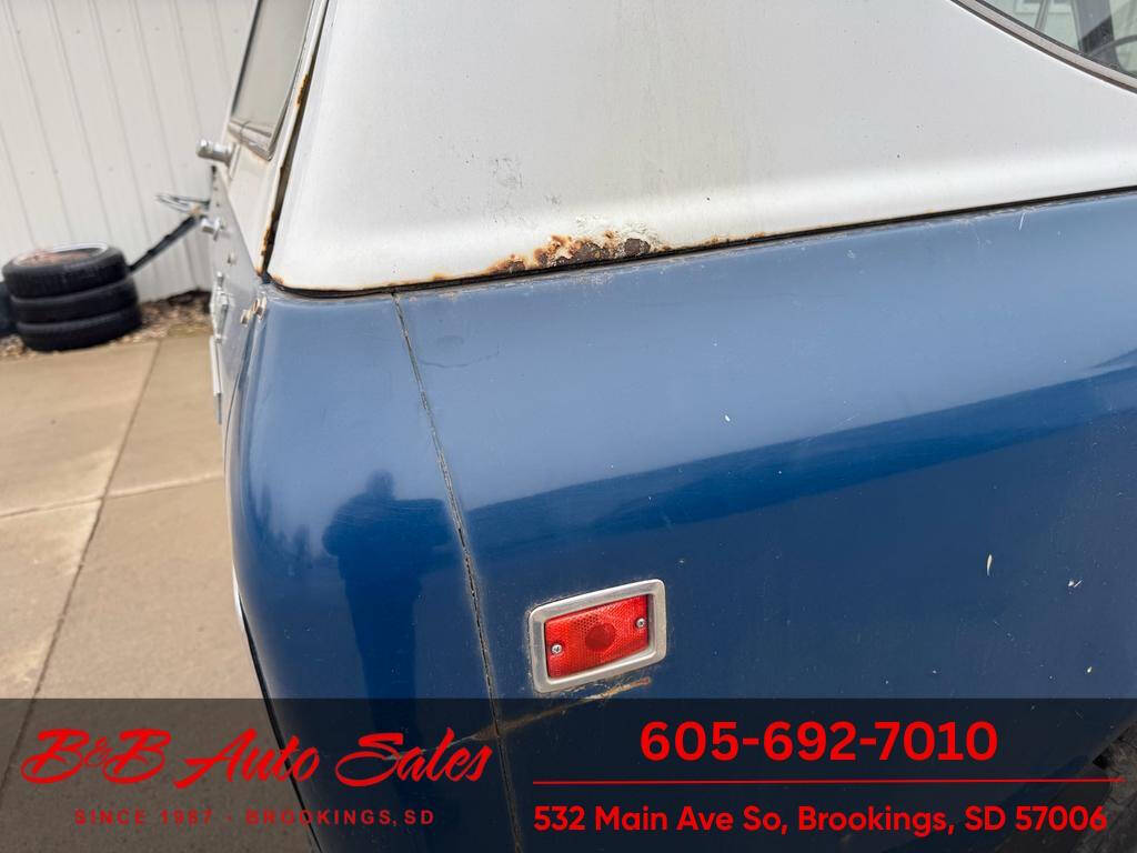 1977 International Scout 195