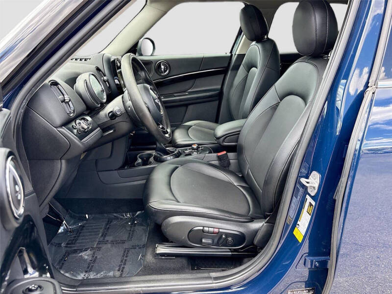 2017 MINI Countryman Cooper
