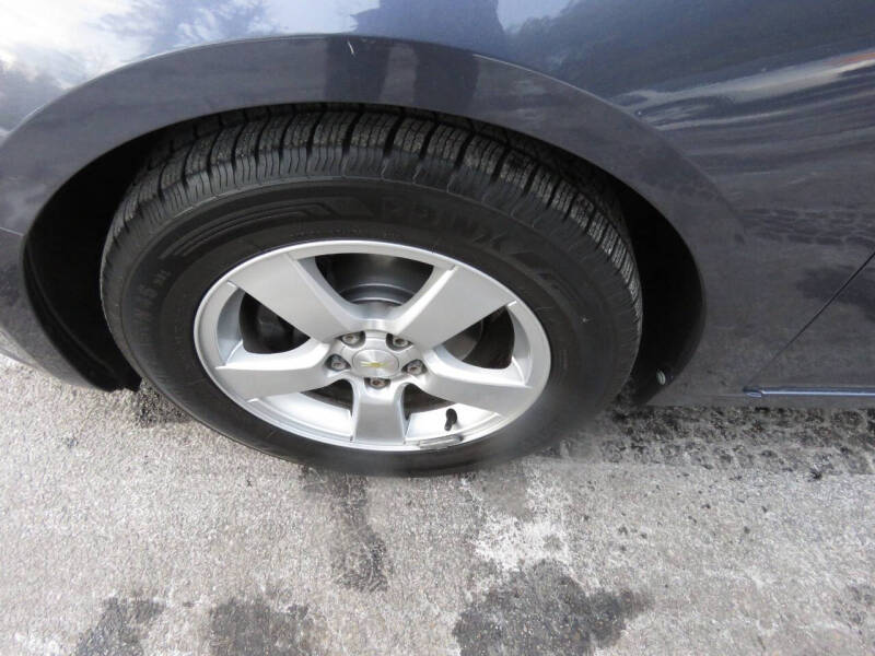 2014 Chevrolet Cruze LS Manual