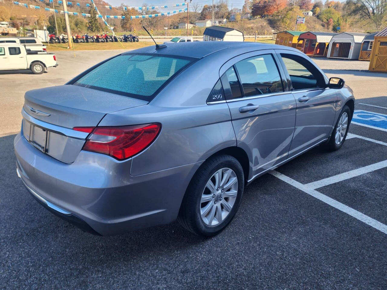 2013 Chrysler 200 for sale at Auto Energy in Lebanon, VA