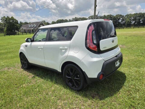 2014 Kia Soul +