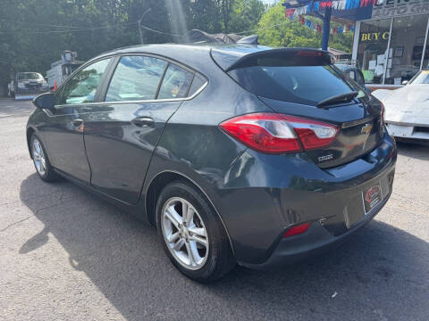 2017 Chevrolet Cruze LT Auto